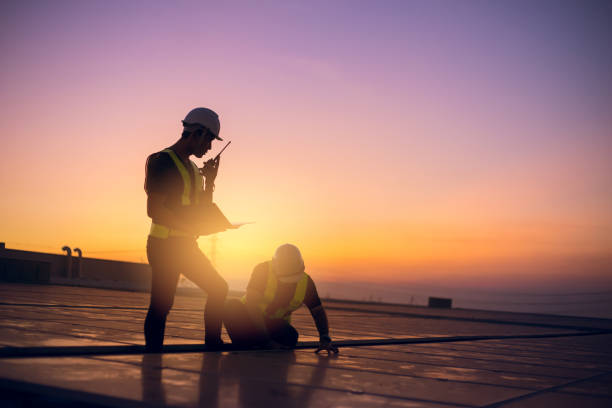 Best Flat Roof Repair Services  in Two Rivers, WI